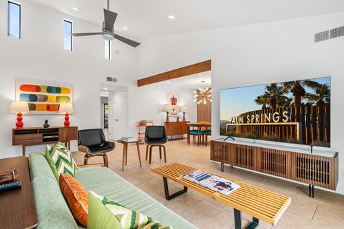 904-3155 E Ramon Rd, Palm Springs, CA, 92262-7533 | Card Image