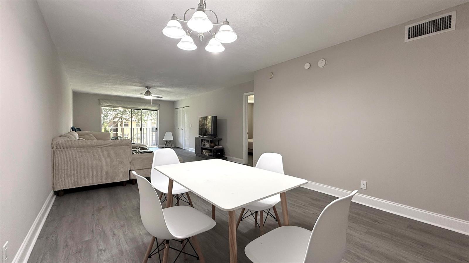 Residential Lease in Delray Beach 4