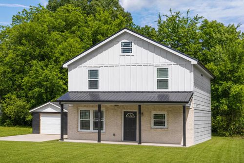 828 Henderson Ave, Rossville, GA, 30741-1810 | Card Image