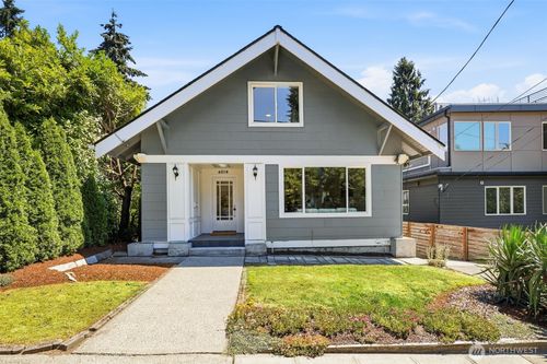 4318 1st Avenue Ne, Seattle, WA, 98105 | Card Image