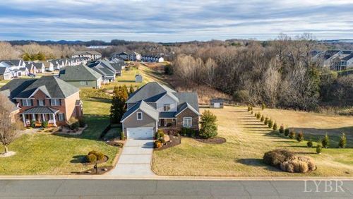 1543 Farmington Dr, Forest, VA, 24551-5605 | Card Image