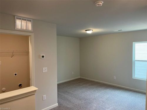 3824 Miller Dr, Greensboro, NC, 27405-3114 | Card Image