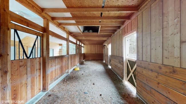 Interior Barn Main Level | Image 77