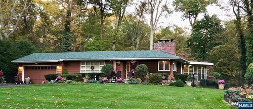 73 Plymouth Rd, Hillsdale, NJ, 07642-1108 | Card Image