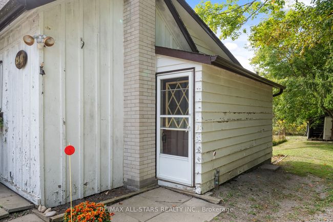 8940 Ashburn Rd, House other with 2 bedrooms, 1 bathrooms and 2 parking in Ashburn ON | Image 4