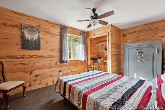 2697 176 Th Ave, House other with 5 bedrooms, 2 bathrooms and null parking in Walkerville MI | Image 35