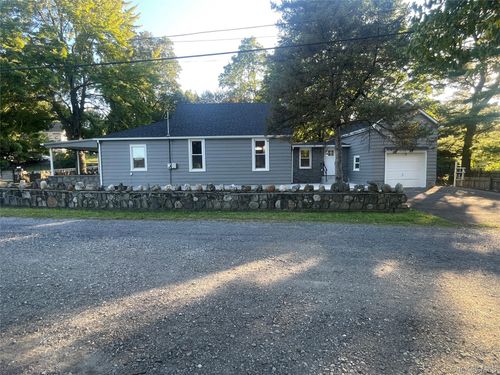 33 Mailler Ave, Cornwall, NY, 12518-1319 | Card Image