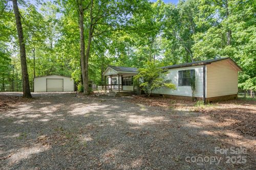 351 Fletcher Rd, Union Grove, NC, 28689-9343 | Card Image