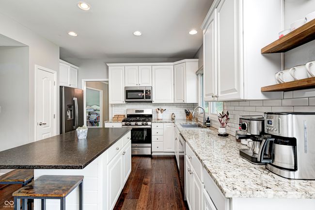 10717 Windermere Blvd, House other with 4 bedrooms, 3 bathrooms and null parking in Fishers IN | Image 14