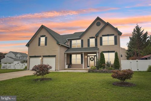 821 Streamview Ln, Vineland, NJ, 08360-2479 | Card Image
