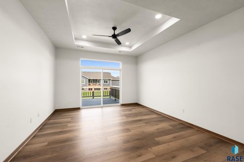 6215 S Hunt Pl Place, Sioux Falls, SD, 57106 | Card Image