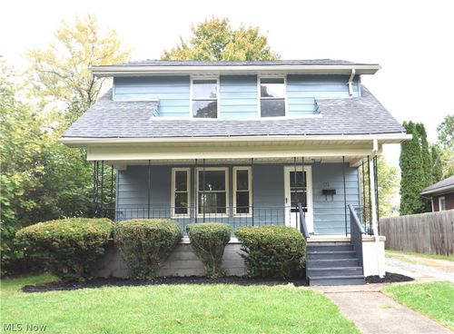 637 Woodbine Ave Se, Warren, OH, 44483-6052 | Card Image