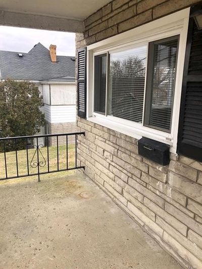 905 4th St, House other with 2 bedrooms, 1 bathrooms and 2 parking in Charleroi Boro PA | Image 3