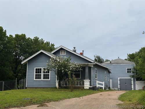 801 S 11th Street, Ponca City, OK, 74601 | Card Image