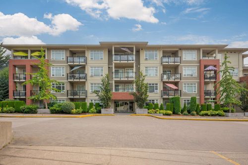 b208-20211 66 Ave, Langley, BC, V2Y0L4 | Card Image