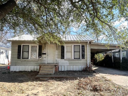 863 4th St Sw, Paris, TX, 75460-7060 | Card Image