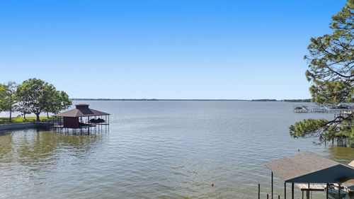 114 Trails End St, Mabank, TX, 75156-6852 | Card Image