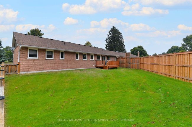 3243 St John's Sideroad, House other with 7 bedrooms, 7 bathrooms and 20 parking in Cedar Valley ON | Image 46