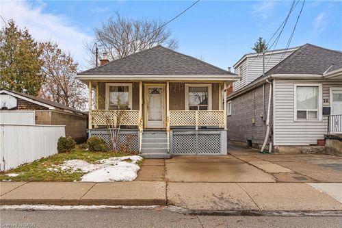 22 Agnes St, Hamilton, ON, L8H4H2 | Card Image