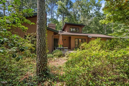6700 Falconbridge Rd, Chapel Hill, NC, 27517-7878 | Card Image