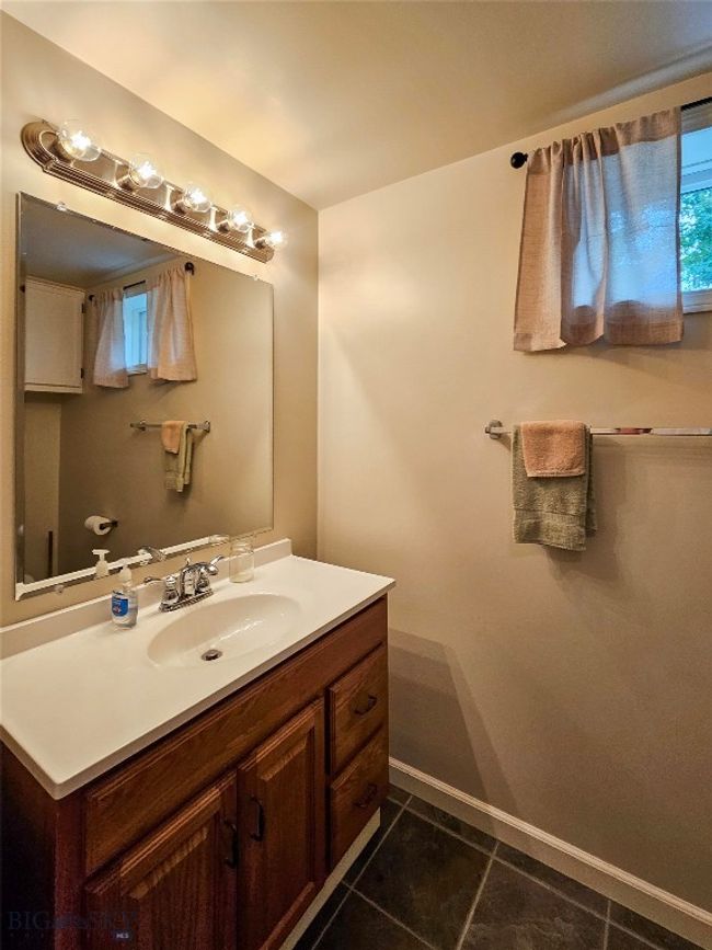 201 W 8 Th Ave, House other with 4 bedrooms, 2 bathrooms and null parking in Big Timber MT | Image 36