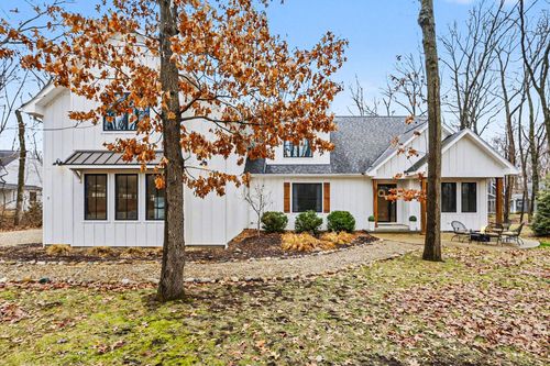 7 Riverview Rd, New Buffalo, MI, 49117 | Card Image