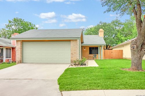 16626 Saltgrass St, San Antonio, TX, 78247-1516 | Card Image