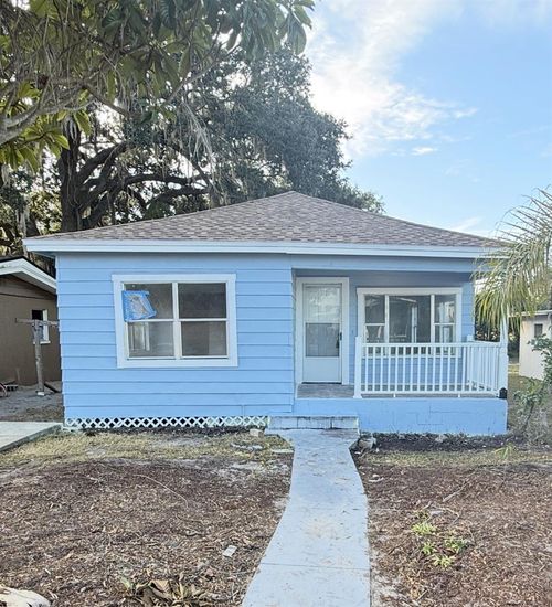 323 Dorsett Ave, LAKE WALES, FL, 33853-3642 | Card Image