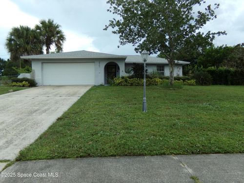 2701 Lewis St, Melbourne, FL, 32901-5952 | Card Image