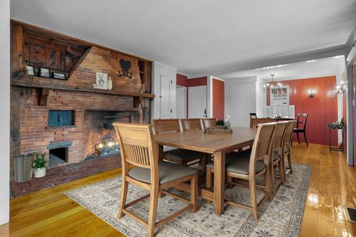 27 Old State Rd, Epping, NH, 03042-1902 | Card Image