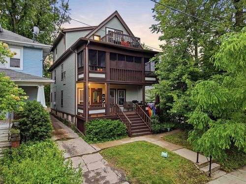 2069 Winnebago St, MADISON, WI, 53704-5316 | Card Image