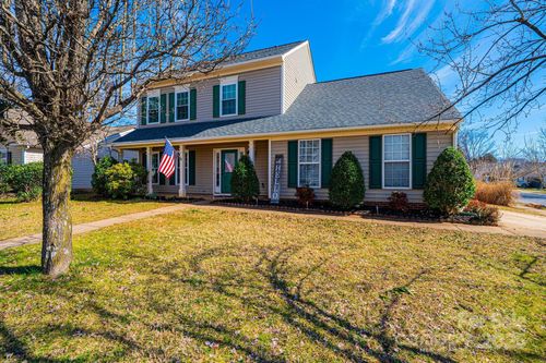 102 Brewster Ct, Mooresville, NC, 28115-7914 | Card Image