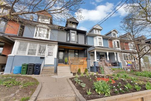 277 Boston Ave, Toronto, ON, M4M2V4 | Card Image