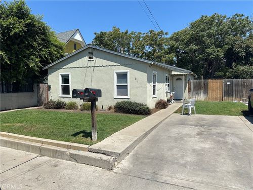 611 N Daisy Ave, Santa Ana, CA, 92703 | Card Image