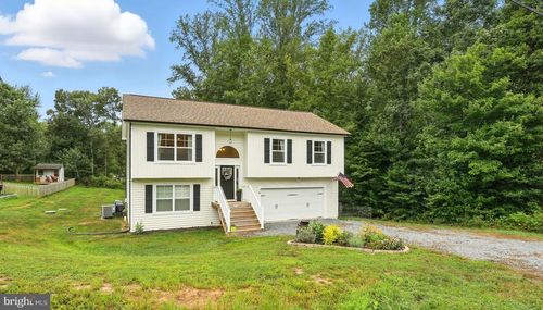 16 Crestview Dr, STAFFORD, VA, 22556-1222 | Card Image