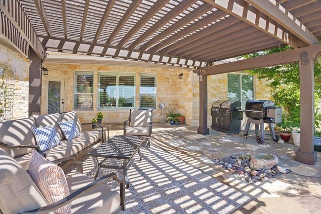 30112 Twin Creek Dr, House other with 3 bedrooms, 2 bathrooms and 6 parking in Georgetown TX | Image 22