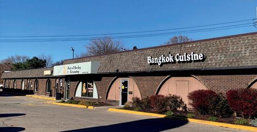 25215-25217 Gratiot Ave, Roseville, MI, 48066-4425 | Card Image