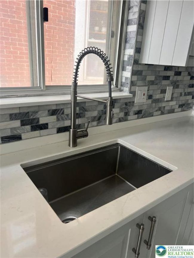 1840 W Turner St, House other with 5 bedrooms, 2 bathrooms and null parking in Allentown PA | Image 8