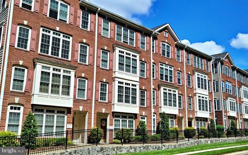 1522-4539 Whittemore Pl, FAIRFAX, VA, 22030-6271 | Card Image