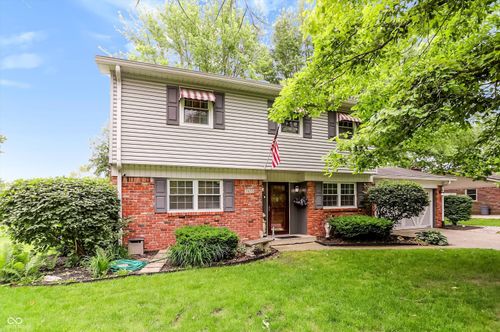 7633 Singleton St, Indianapolis, IN, 46227-8550 | Card Image