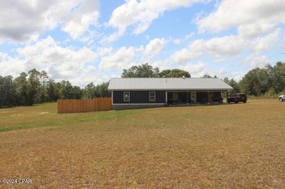 2089 Pike Pond Road, House other with 4 bedrooms, 2 bathrooms and null parking in Alford FL | Image 2