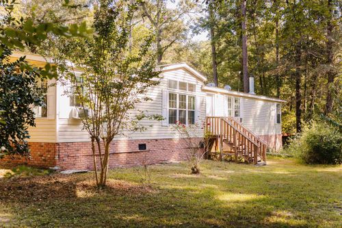 35 Kathy Dr, Havana, FL, 32333-4817 | Card Image