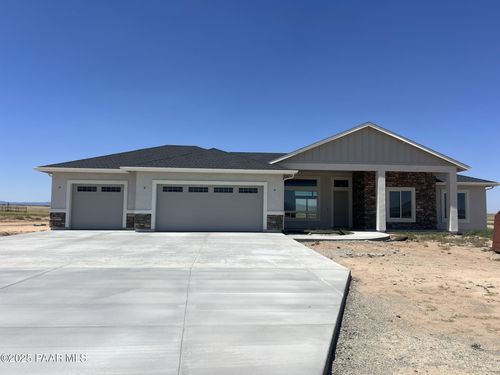 9712 N Copperfield Pkwy, Prescott Valley, AZ, 86315-8214 | Card Image