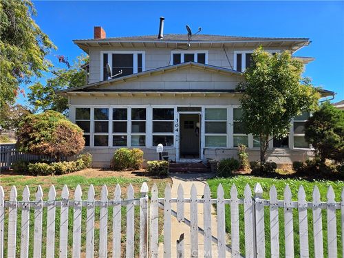 304 W Laurel St, Willows, CA, 95988-3017 | Card Image