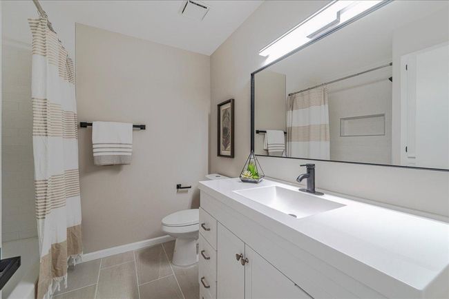 57-Bathroom.jpg | Image 56