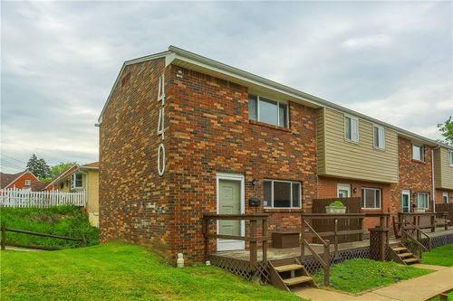 440-440 Brierly Ln, West Mifflin, PA, 15122 | Card Image