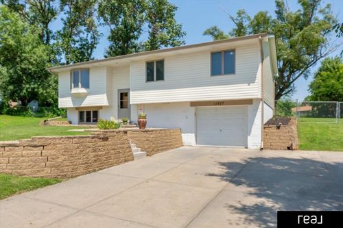 11927 N 157th Cir, Bennington, NE, 68007-7408 | Card Image