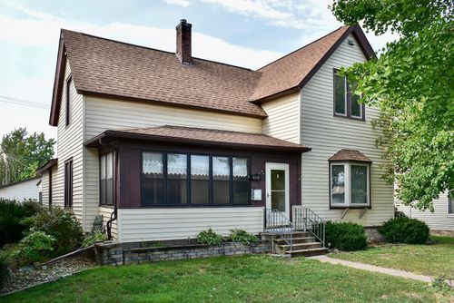 317 E 2nd St, Winona, MN, 55987-3716 | Card Image