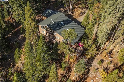 851 Mountain Aire Ln, Trinity Center, CA, 96091-9713 | Card Image