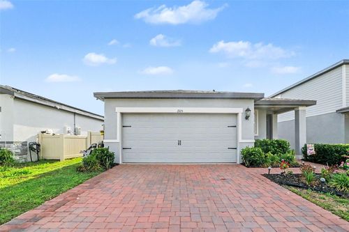 2105 Judith Ct, HAINES CITY, FL, 33844-9260 | Card Image